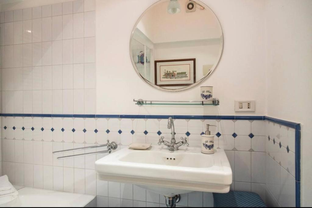 Joivy Classic Flat Near Basilica Di Sant'Ambrogio Apartment Milano Exterior foto